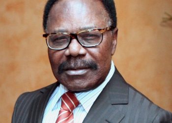 13 ans après sa disparition, Omar Bongo aura-t-il finalement unanimement mis les gabonais d’accord qu’ils soient de la majorité ou plus globalement de l’opposition sur son héritage, comme il aimait souvent à le dire « main blanche je suis venu, main blanche je partirai » ? © D.R