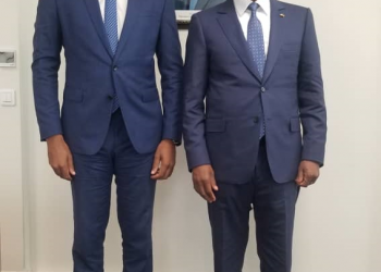 La rencontre entre Guy-Patrick Obiang Ndong, ministre de la Santé et des Affaires sociales et Adama Kamara, ministre de l’Emploi et de la Protection Sociale de la Côte d’Ivoire, le 14 juin 2022, s’inscrivait dans le cadre d’échange d’expérience en matière de prévoyance sociale en Afrique. © D.R.