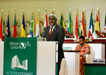 Discours de S. E. 
Moussa Faki Mahamat
  Président de la Commission de l’Union Africaine a l’occasion de la 16ème session Extraordinaire de la Conférence de l’Union Africaine sur Le terrorisme et les changements anticonstitutionnels de gouvernement en Afrique. © D.R