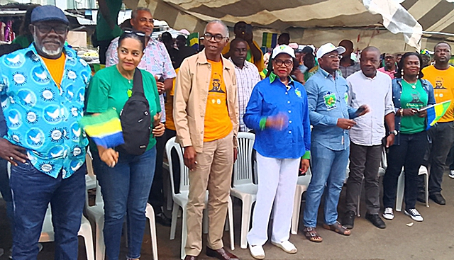 "nous allons choisir entre l'humiliation et la dignité, entre le mépris et la fierté.", Jean Gaspard Ntoutoume Ayi candidat à la députation 2e arrondissement commune d'Akanda © Le Confidentiel