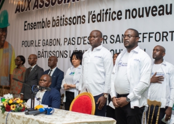 Brice Clotaire Oligui Nguema lance le Rassemblement des Bâtisseurs avec des figures de l'opposition, photo Com PR.