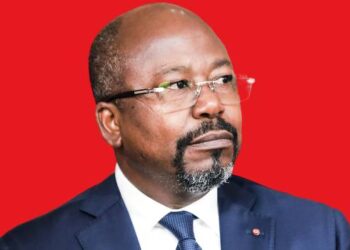 Gabon : Alain-Claude Bilie-By-Nze dément les accusations de Raymond Ndong Sima, montage le Confidentiel.