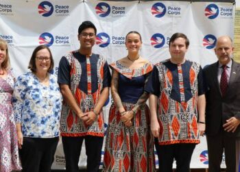 Des citoyens américains, volontaires du Peace Corps (Corps de la Paix), au Gabon, DR, Le Confidentiel.